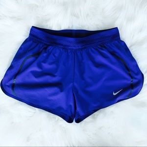 NIKE Aeroswift Shorts